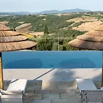 Εξοχικό σπίτι Art And Garden
