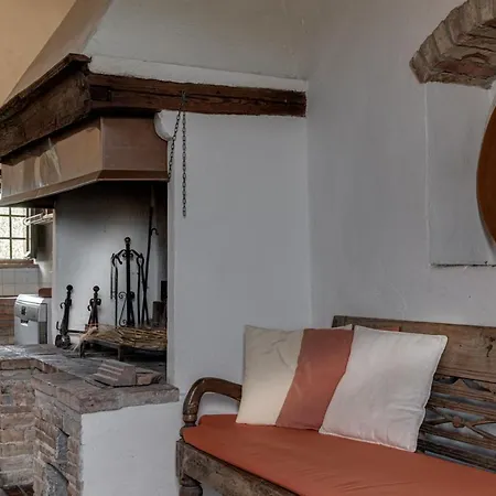Country House Art And Garden