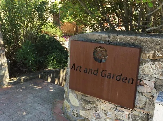Hétvégi ház Art And Garden